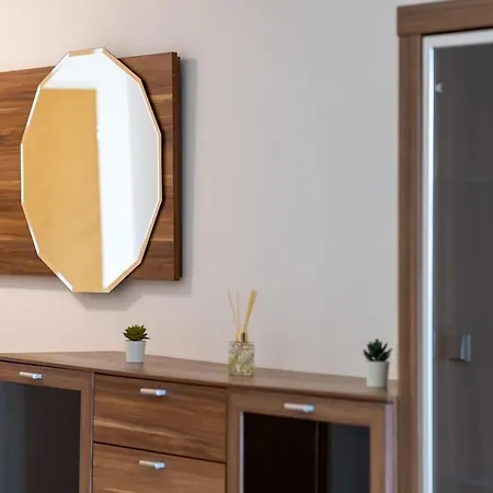 Apartment Modern Vienna Gate With Balcony & Free Parking *