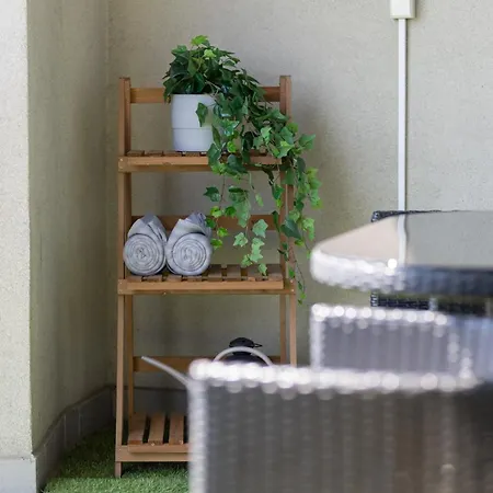 Apartment Modern Vienna Gate With Balcony & Free Parking Pressburg